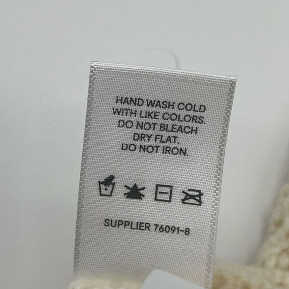 LIZ CLAIBORNE Knit Long Gloves Women’s OS Cream NWT Winter Christmas Warm Soft - Picture 9 of 11